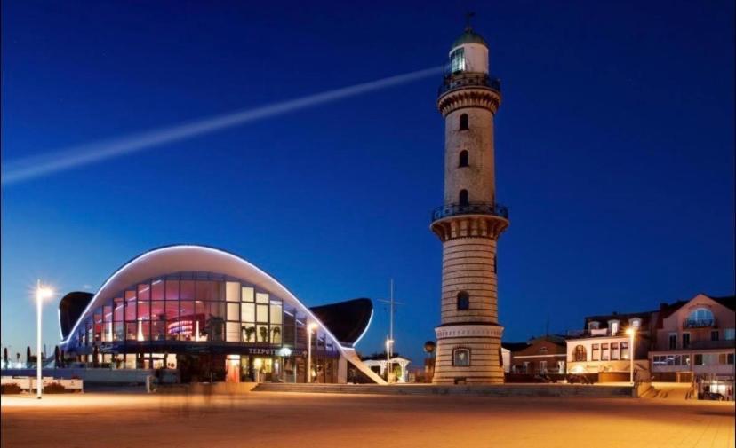Birnbom Warnemuende Hotel Rostock Exterior photo